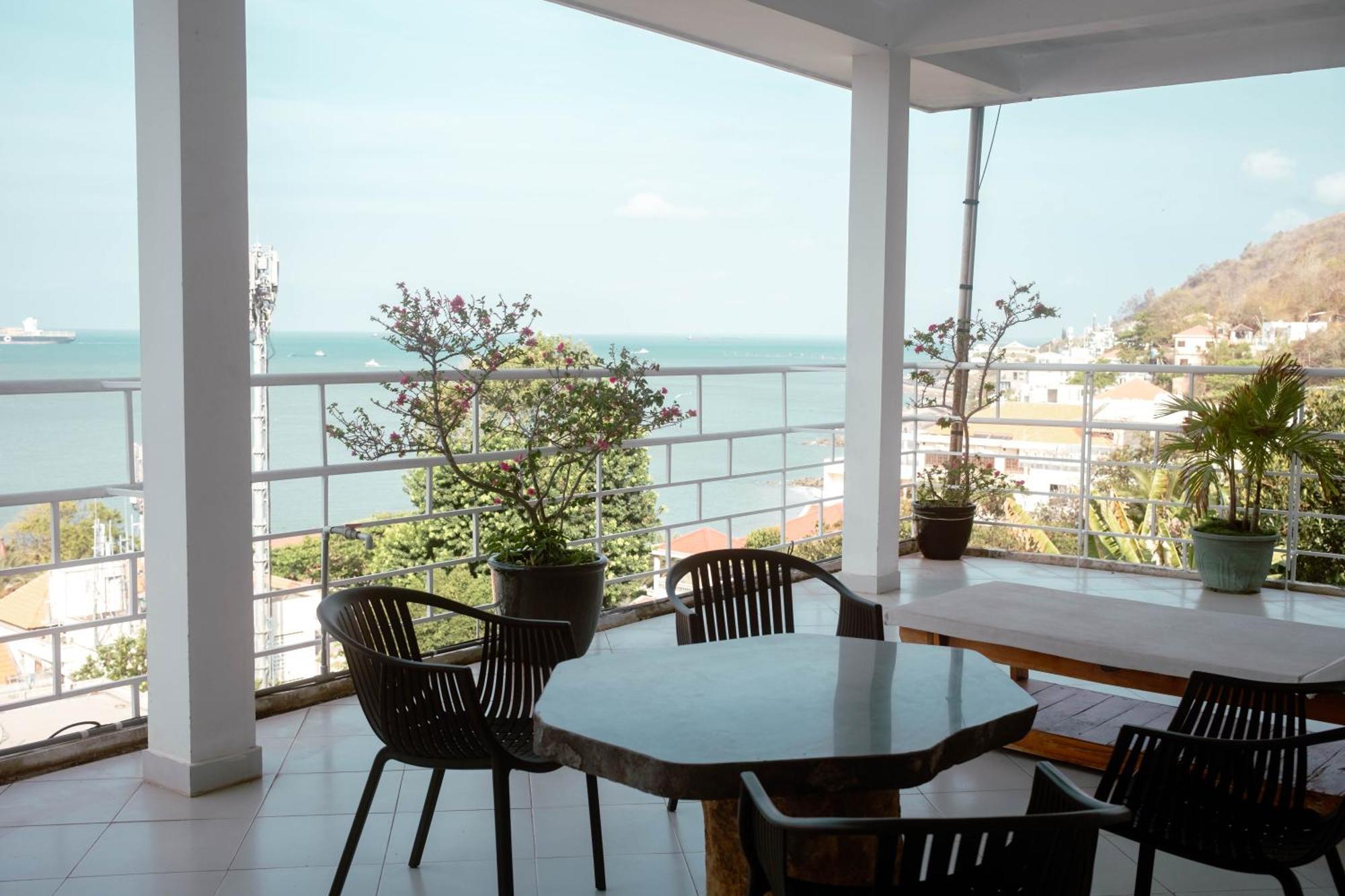 Ananas Beach Hotel Vung Tau Buitenkant foto